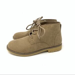 Cat & Jack Boys Tan Chukka Boots Hadrian Size 2 NWT